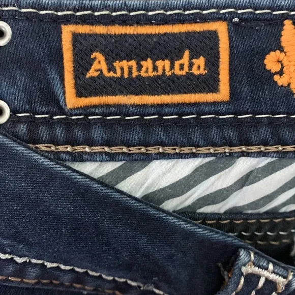 Rock Revival Jeans - Picture 4 of 6